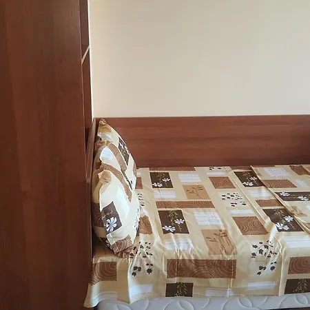 일리카 아파트호텔 3*